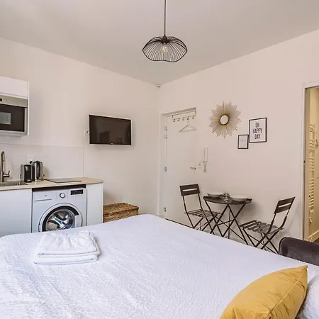 - Center - Cathedrale - Forum Reims